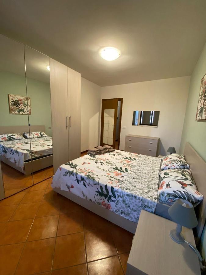 Home Gardaview Desenzano ديسينسانو ديل غاردا المظهر الخارجي الصورة
