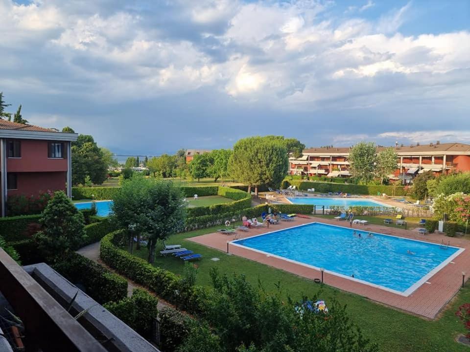 Home Gardaview Desenzano ديسينسانو ديل غاردا المظهر الخارجي الصورة
